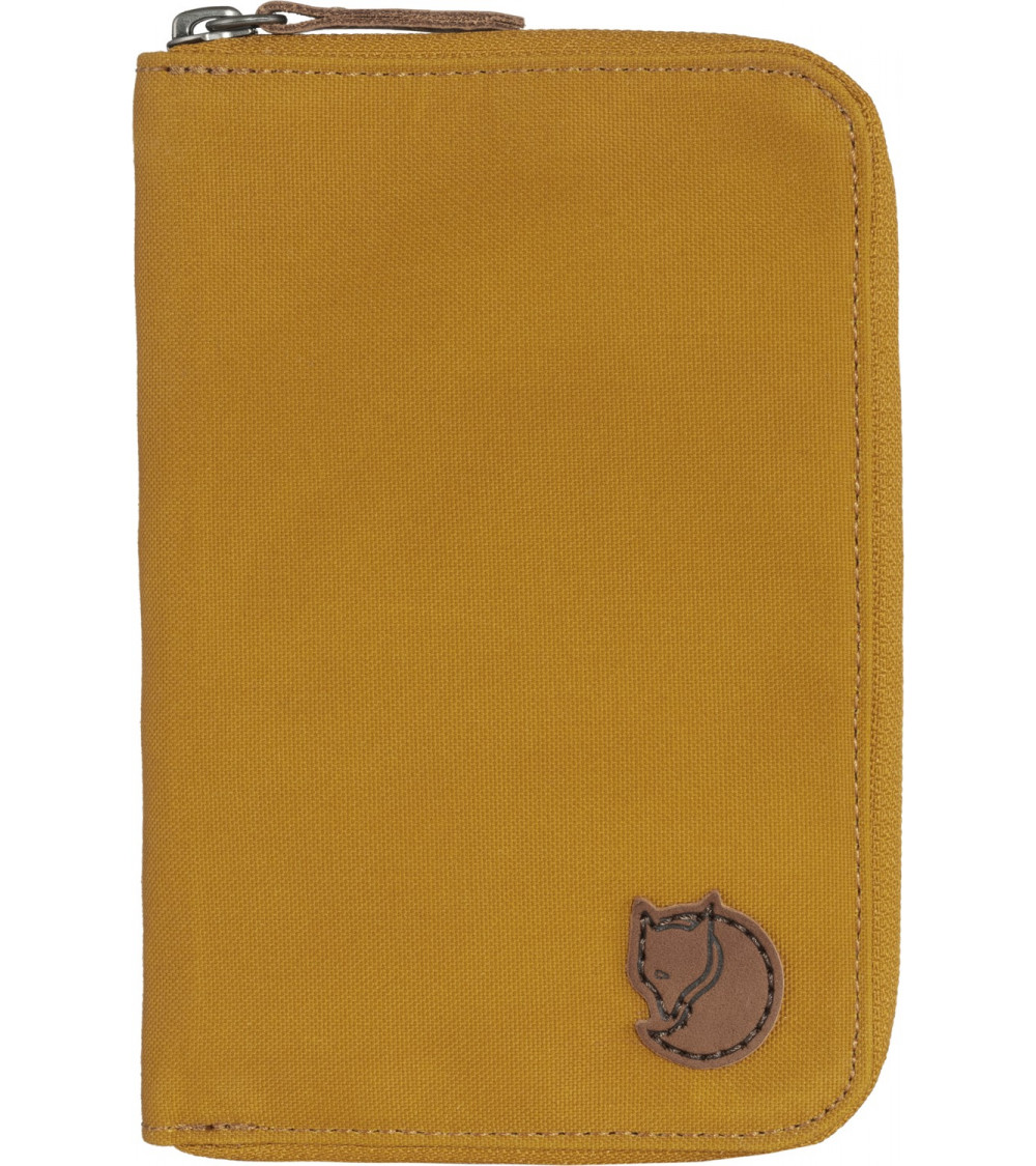 PASSPORT  WALLET Acorn 